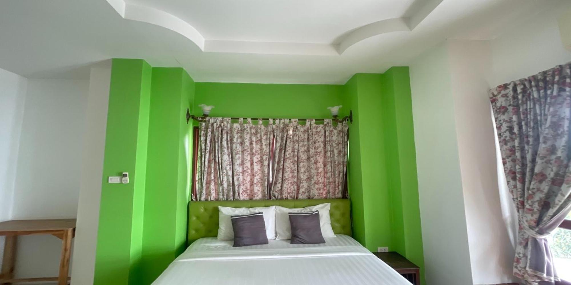 Yellow Tique Hotel 람빵 외부 사진